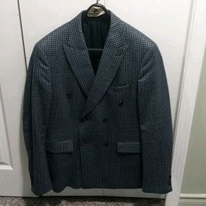 Steel & Jelly (Brand). Double-breasted sport coat.